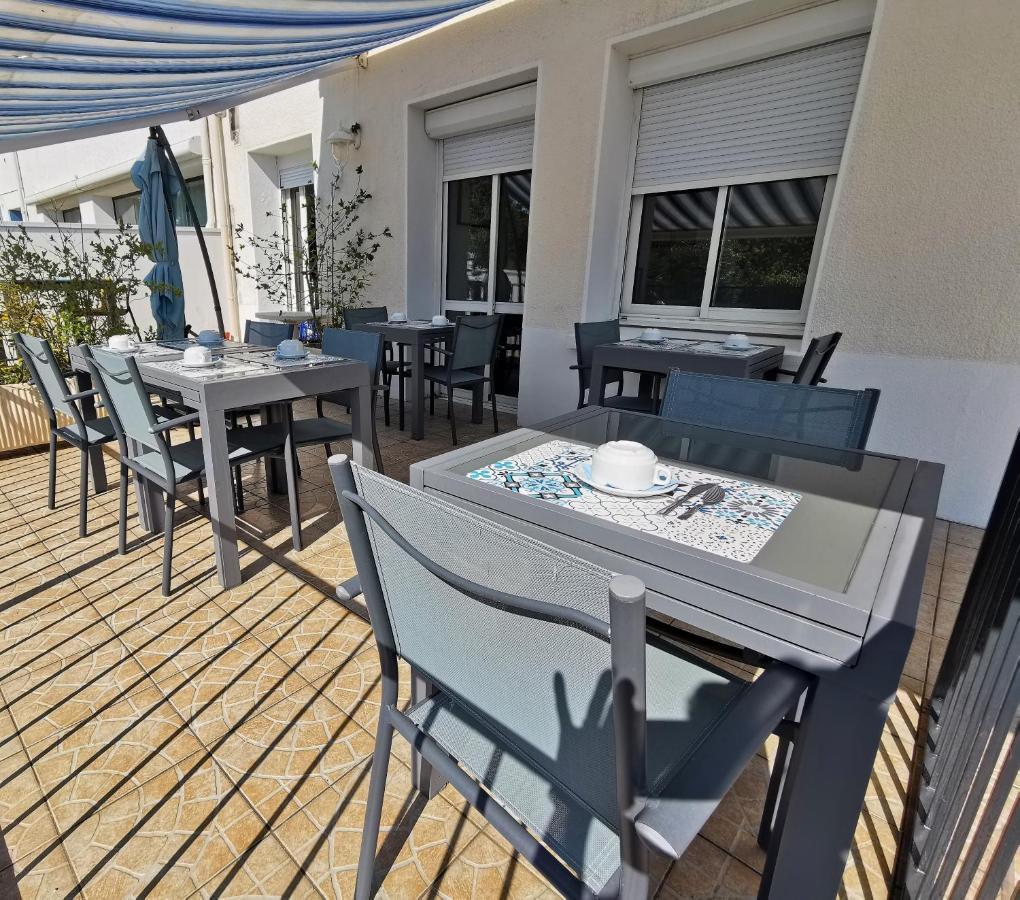 Hotel Le Pasteur Royan Exterior foto